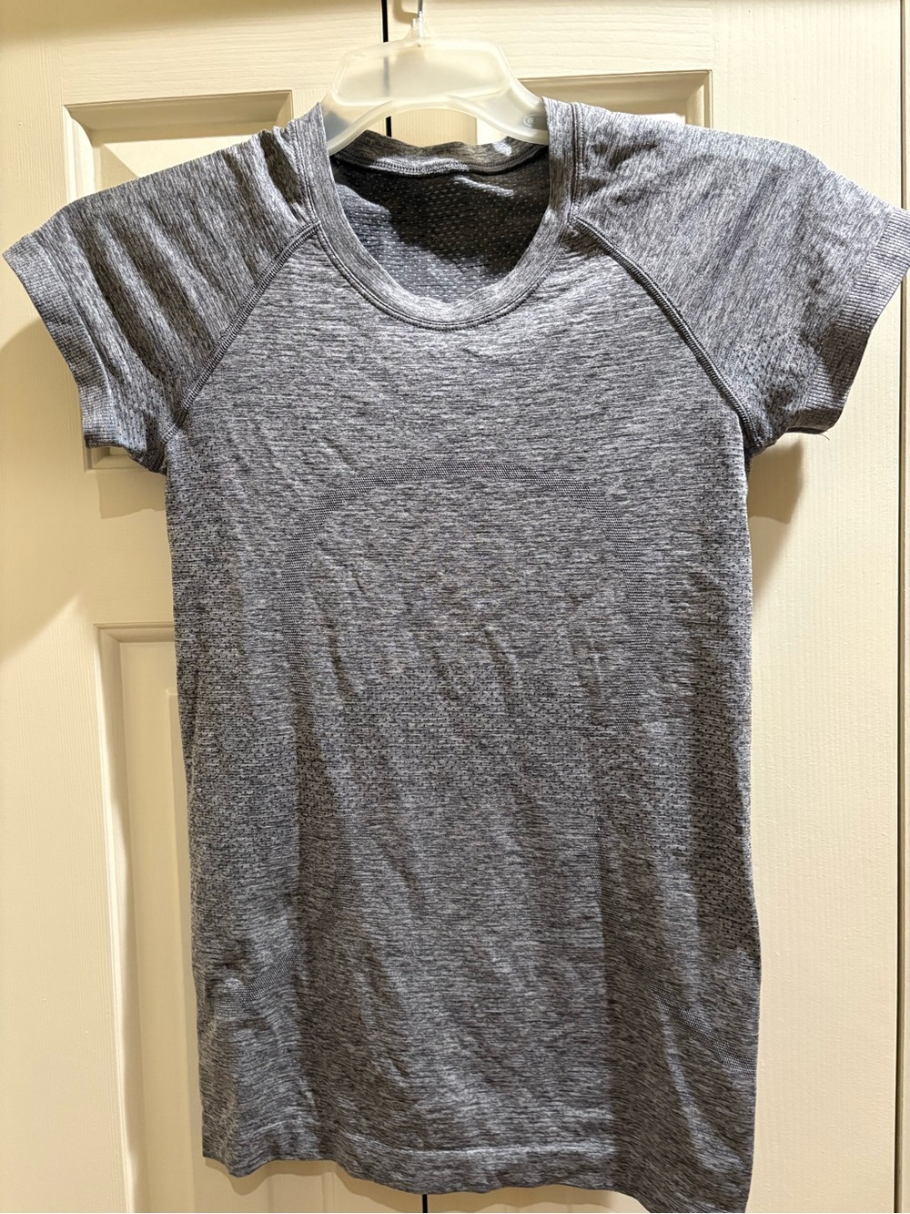 LuluLemon Short Sleeve Heather Gray Active Tee- size 4